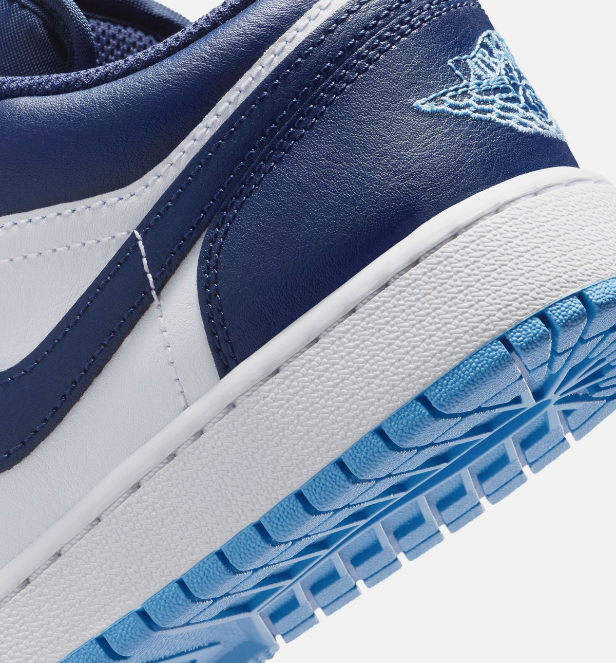 Air Jordan 1 Low Grade School | Big Kids' Lifestyle Shoe | Dark Navy/University Blue/White