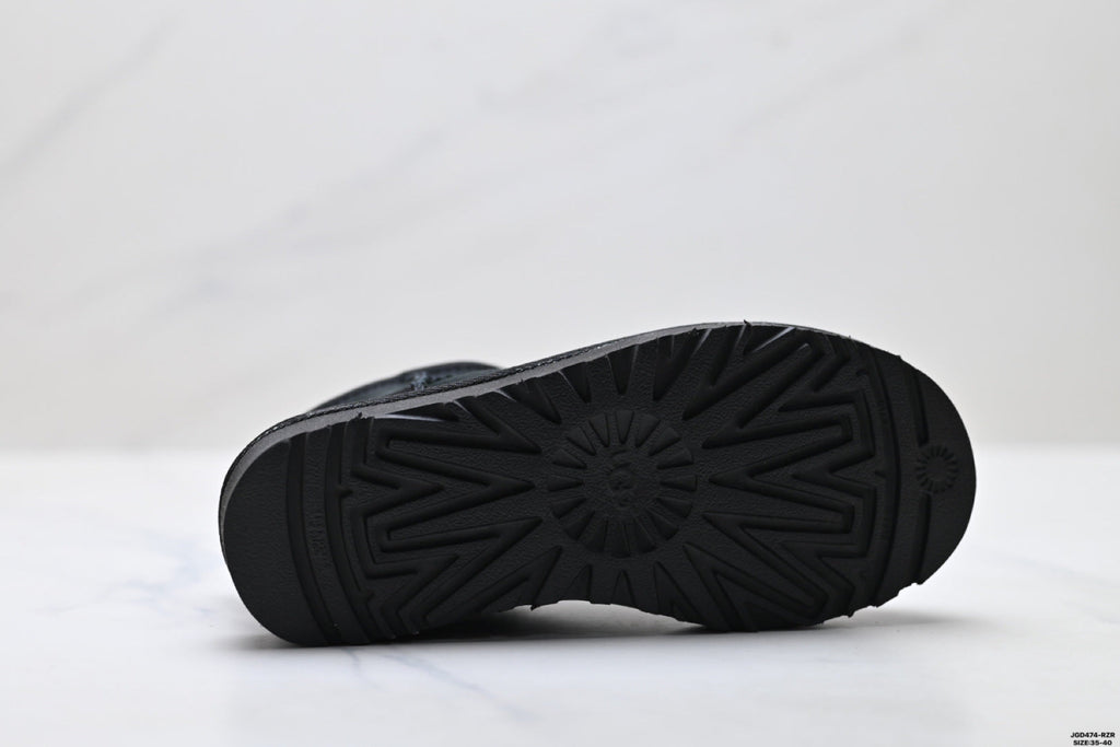 UGG Classic Ultra Mini Platform Ankle Boots