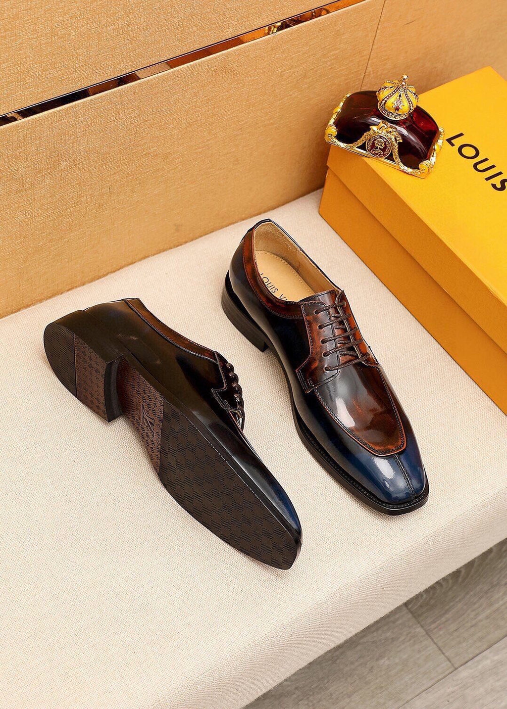 Louis Vuitton Men's Dark Brown & Black Oxford Shoes